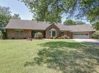 657 N Brookfield Rd, Wichita, KS 67206