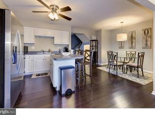 70 Clemens Ln, Turnersville, NJ 08012