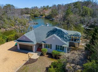 215 Laurel Cove Rd, Deltaville, VA 23043