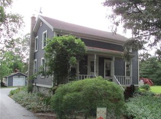 3828 Randall Rd, Ransomville, NY 14131