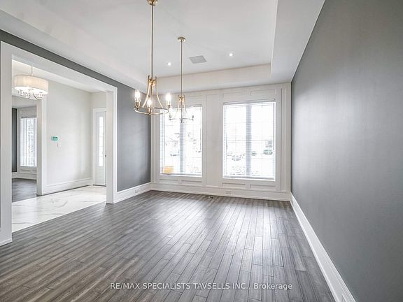 4th image of 7 Dolan Dr