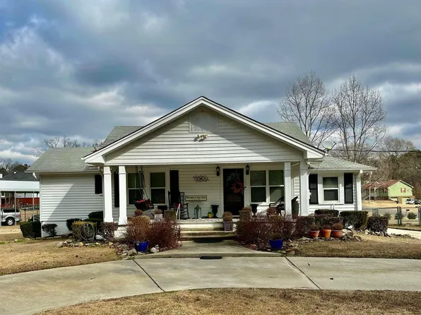 2997 Mount Olive Rd, Mount Olive, AL 35117