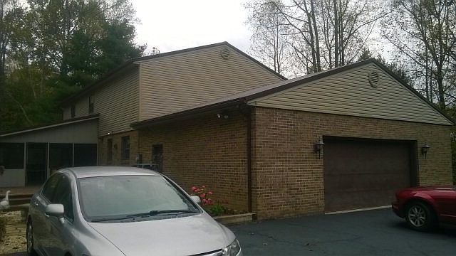 2nd image of 543 Shela Blvd