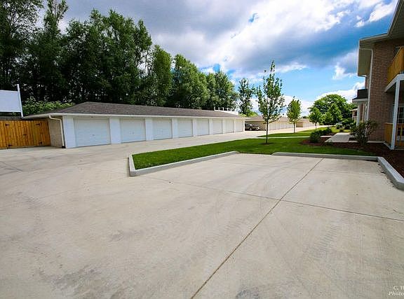 3rd image of 1472 Newman Ln #0