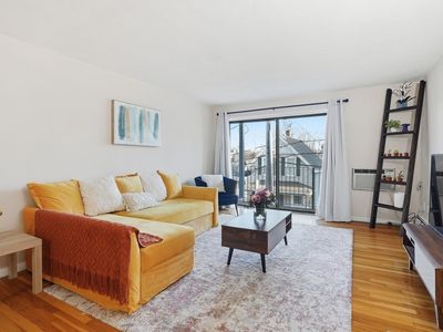 10 Coffey St APT 22, Dorchester, MA, 02122