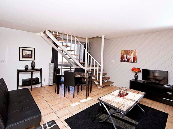 5th image of 2961 Bayside Ln