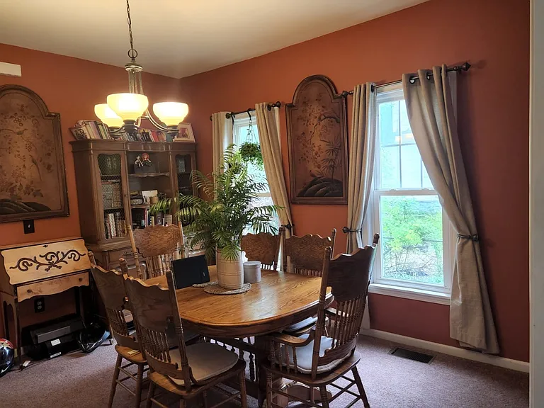 44 Bloomfield Pl — Photo 6