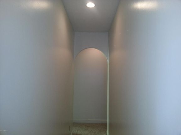 4th image of 8803 Camphor Dr