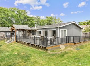 105 Short Ln, Cosmopolis, WA 98537