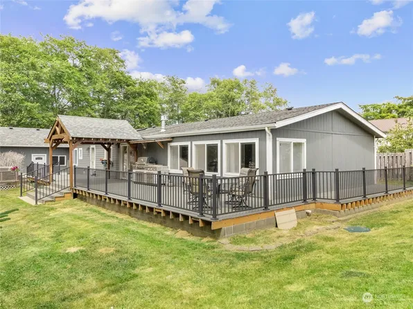 105 Short Lane, Cosmopolis, WA 98537