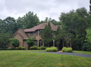 540 Deep Run Rd, Martinsville, VA 24112