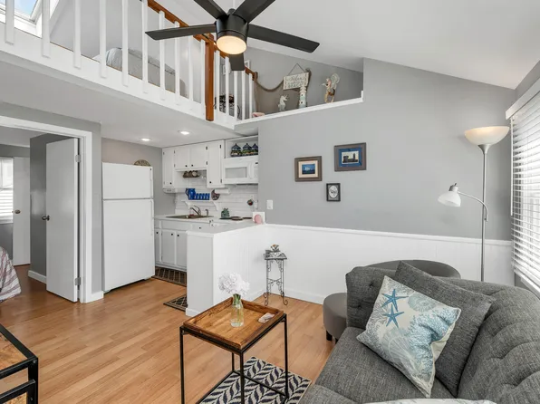 337 Long Sands Road #30, York, ME 03909