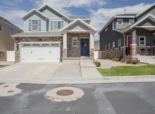 1235 Nabella Dr, Kaysville, UT 84037