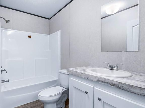 5th image of 4906 King Arthur Blvd #13