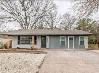 3908 Windowmere St, Bryan, TX 77802