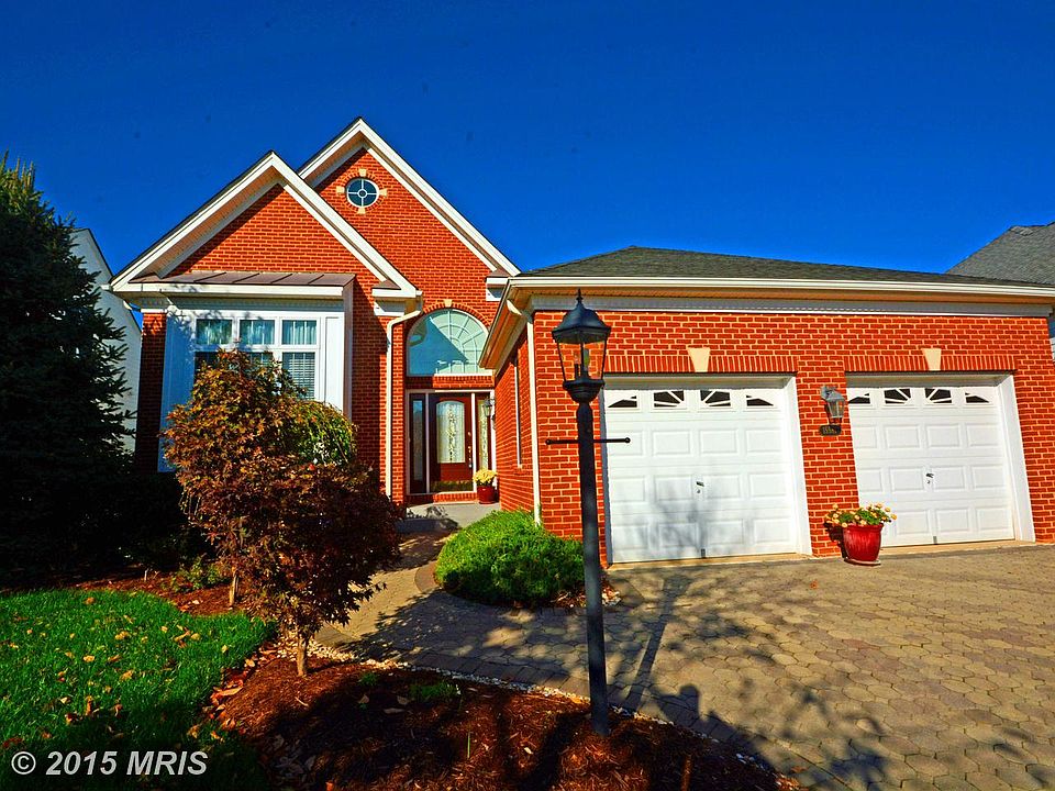 1st image of 15581 Alderbrook Dr