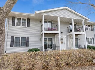 1224 49th St UNIT 2, West Des Moines, IA 50266