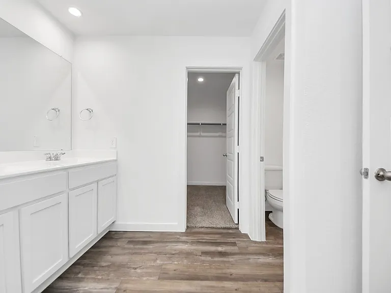 8614 Shumard Oak Dr — Photo 30