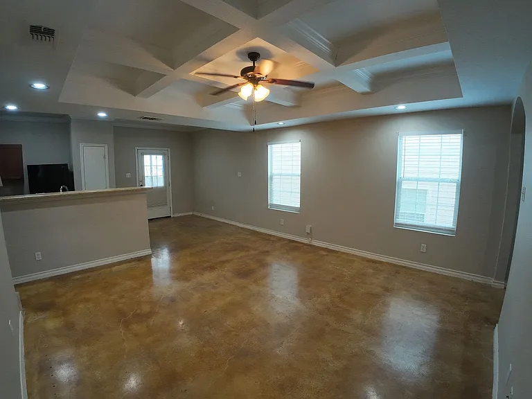 5010 Summit Wood — Photo 7