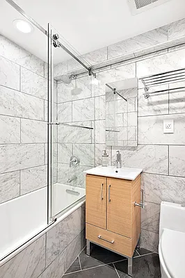 Sold by Reuveni LLC | media 8