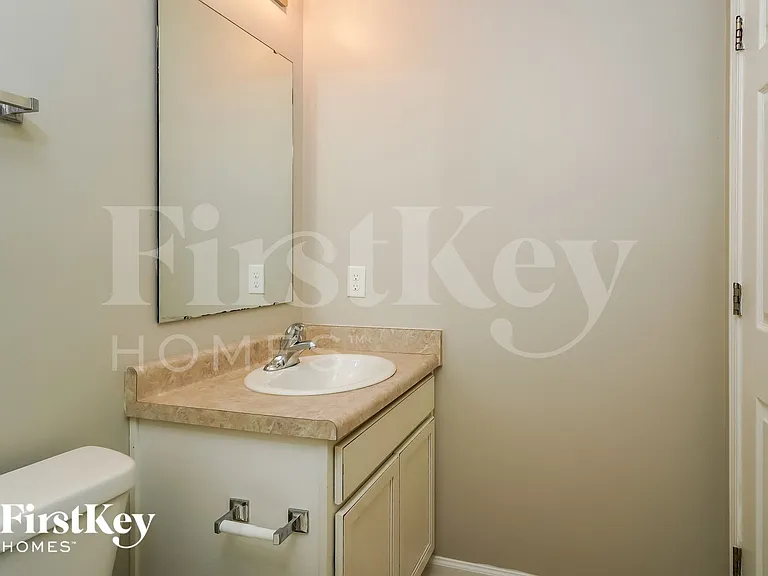 8123 Fisher Bend Dr — Photo 14
