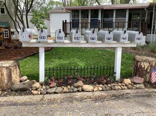 101 Dewey St, Urbana, IL