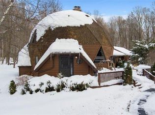 N8371 Rhine Rd, Elkhart Lake, WI 53020