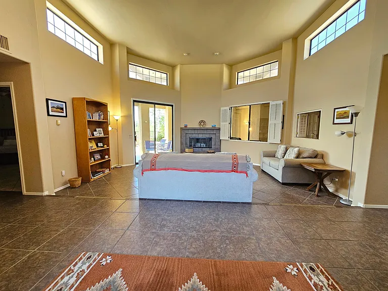 3420 N Country Club Vista Pl — Photo 3