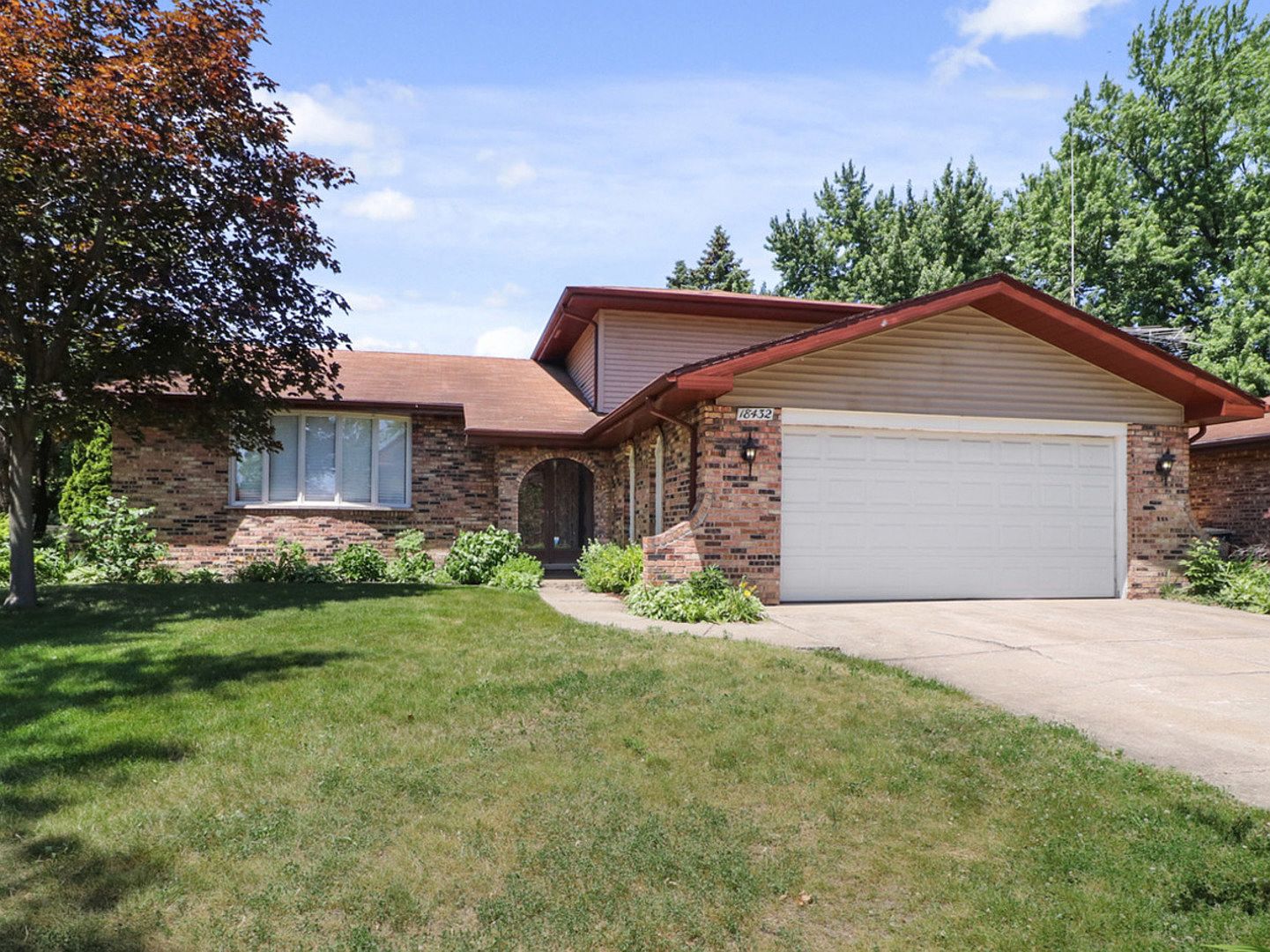 18432 Lange St, Lansing, IL 60438 Zillow