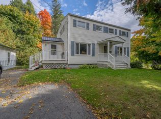 82 Chamberlain St, Brewer, ME 04412