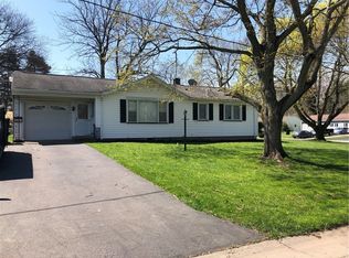 126 Barcrest Dr, Rochester, NY 14616