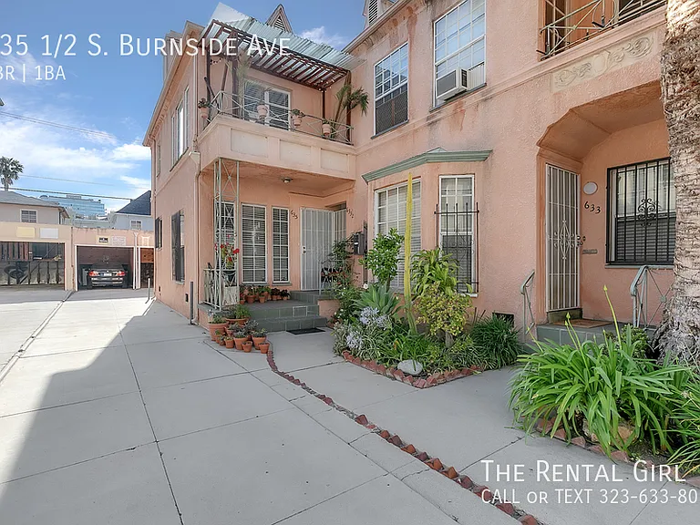 635 1/2 S Burnside Ave — Photo 18