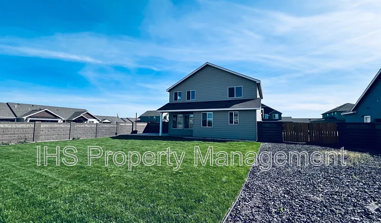 9801 Silverbright Dr — Photo 37