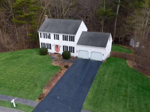 8 Willis Dr, Norton, MA 02766