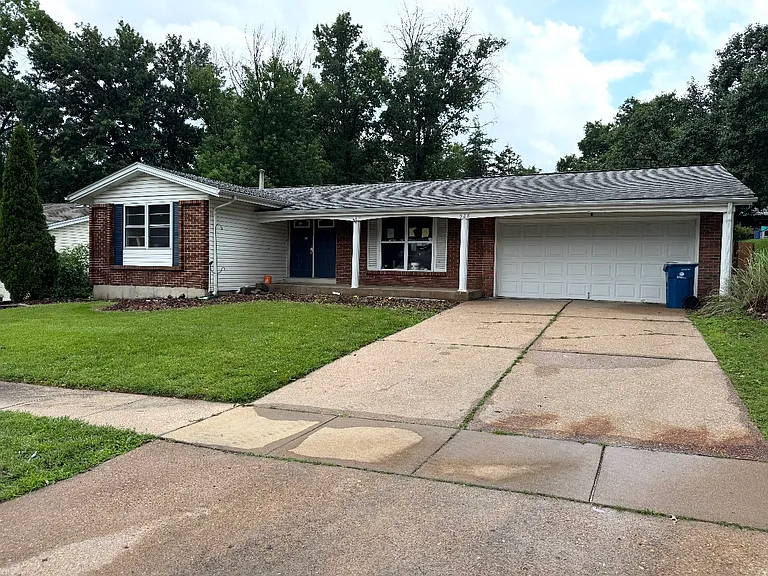 528 Arborwood Dr — Photo 1