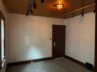 2620 N 51st St, Milwaukee, WI 53210