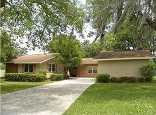 8 S Basilica Ave, Hanahan, SC 29410