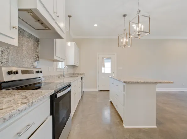 1025 Timber Trails Rd, Breaux Bridge, LA 70517