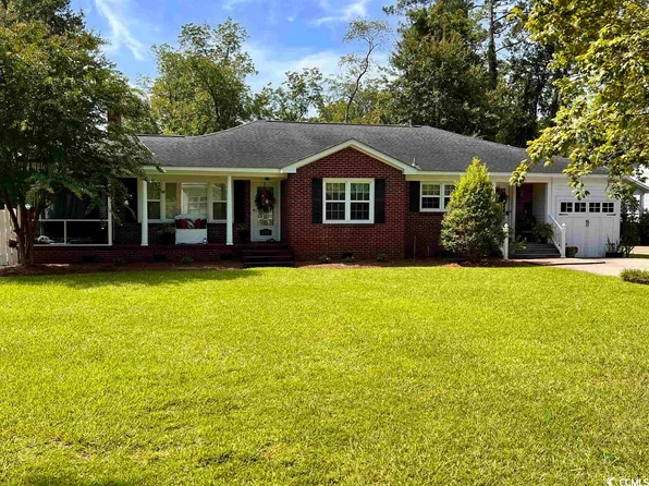 212 Melrose Ave., Mullins, SC 29574
