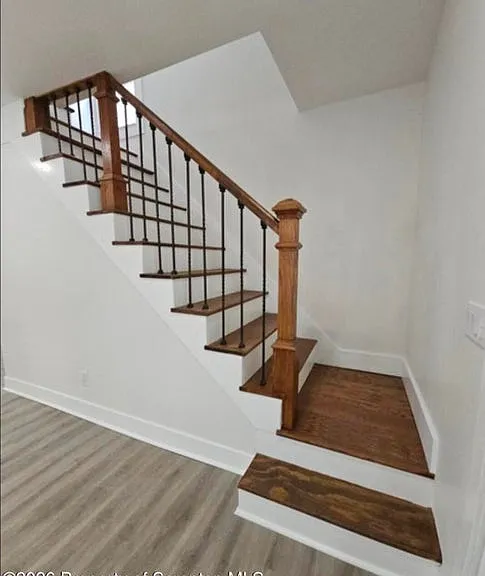 1105 Quincy Ave — Photo 16