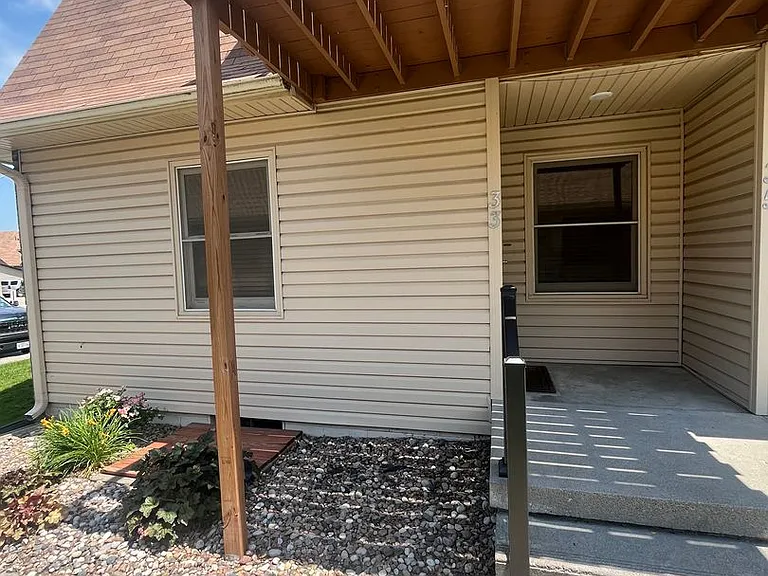 3027 W Capital Ave #33 — Photo 23