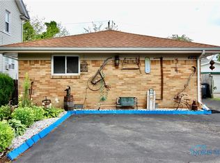 4202 Parrakeet Ave, Toledo, OH 43612