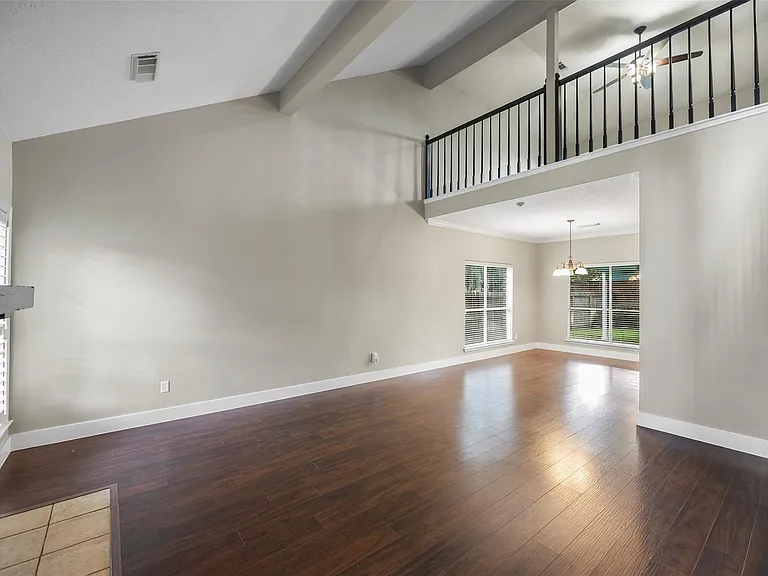 7914 Millbrook Dr — Photo 5