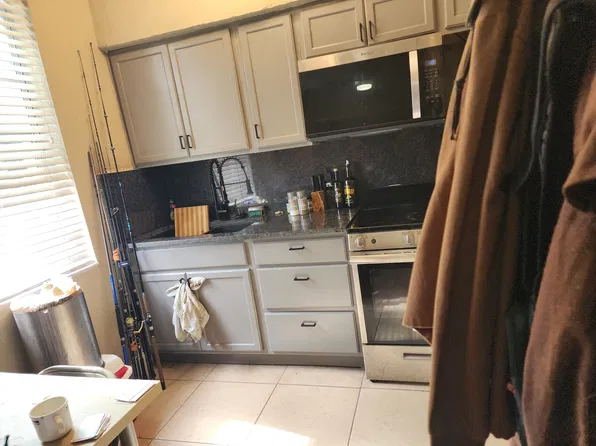 123 3rd St APT 5, Miami Beach, FL 33139