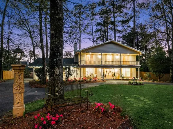 163 Tchefuncte Dr, Covington, LA 70433