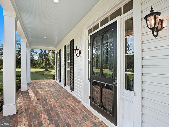 2nd image of 5965 Acorn Spring Pl