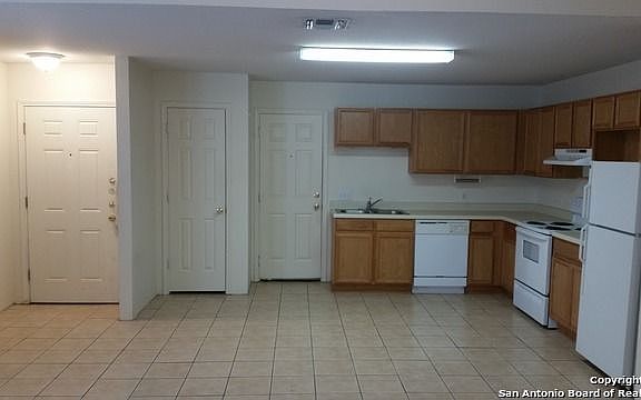 3rd image of 7343 Golf Vista Blvd