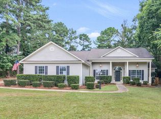 137 White Rd, Byron, GA 31008