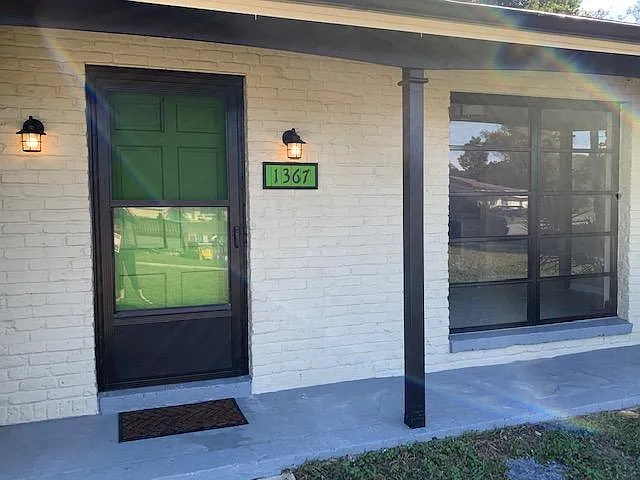Building Photo - 1367 Gainesville Dr