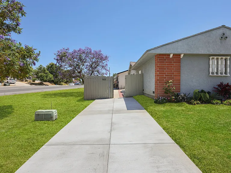 Driveway parking